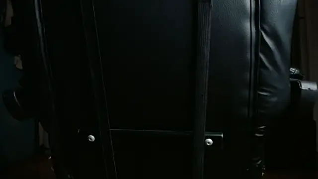 Yukikawaii live sex cam