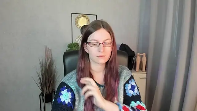 emmaxdelight - EmmaxDelight's free webcam - UK Sex Cams