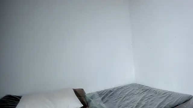 cirosky_elchicopolla webcam