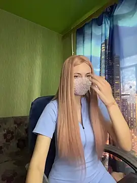 SophieBlackwood webcam