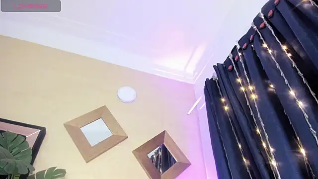 evelyn__rose1 webcam