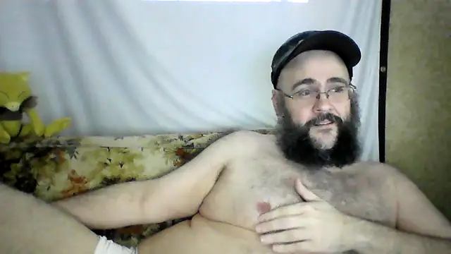 BriTheTopBear webcam