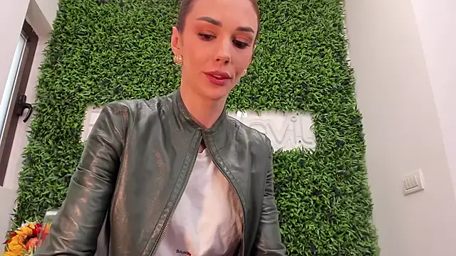 realhotfallingdevil webcam