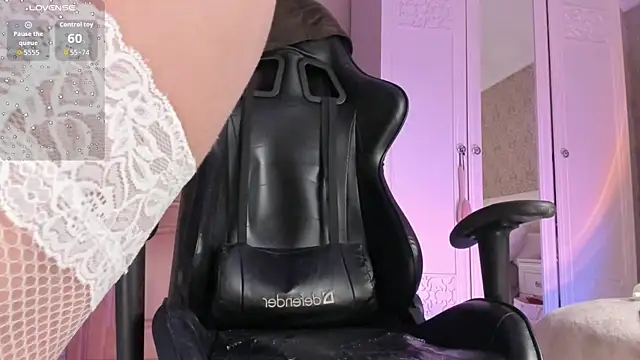 nicky_one_love webcam