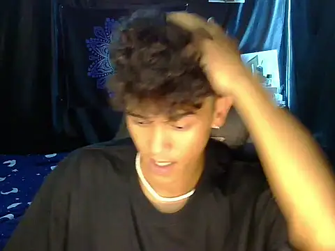 hugekenbigcock webcam