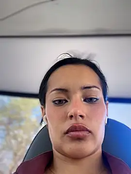 Risky_Workouts's live cam