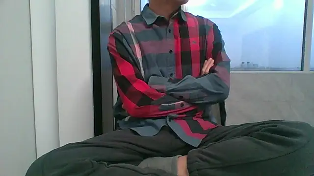 nole_china7 (Ask my age) - talk / fun / cum