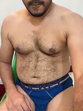 hot_boy8677 (Ask my age) - Make me hard