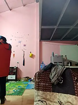 myna5790 (F young) - We hope for your support.