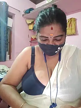 tamil_lathikaaa (F milf) - Nude show without face