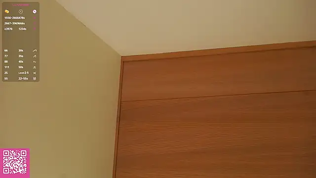 juleesamec (F teen) - Spanking BOOBS x5