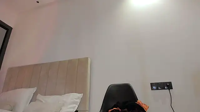 SAMMAAR Live Webcam on Stripchat