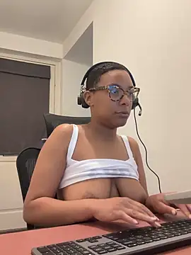 Melia_Rayne - Cams en Direct