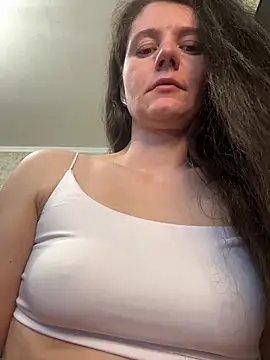 MariannaSi - Stripchat Cam Model