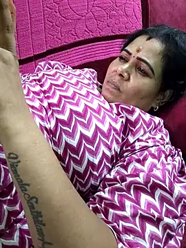 tamilaruvi - Live Cams