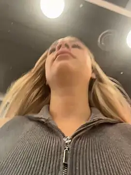 SashaCatt - Live Cams