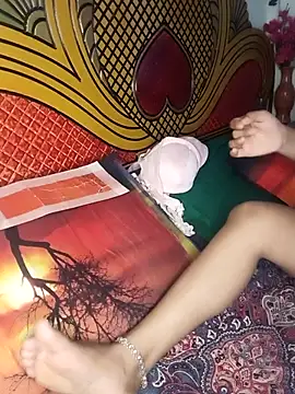 Rater-Rani-143 - Live Cams