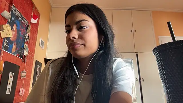 JenniRoutt Live Webcam on Stripchat