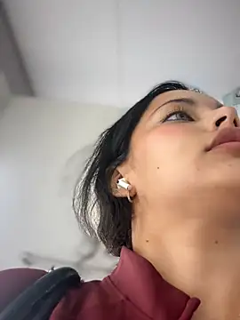 Risky_Workouts's live cam