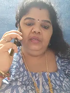 tamilthanushri (F milf) - Ass flash