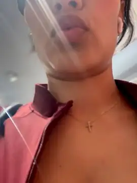 Risky_Workouts's live cam