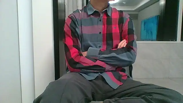 nole_china7 (Ask my age) - talk / fun / cum