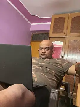 Dick_6inches_Delhi webcam