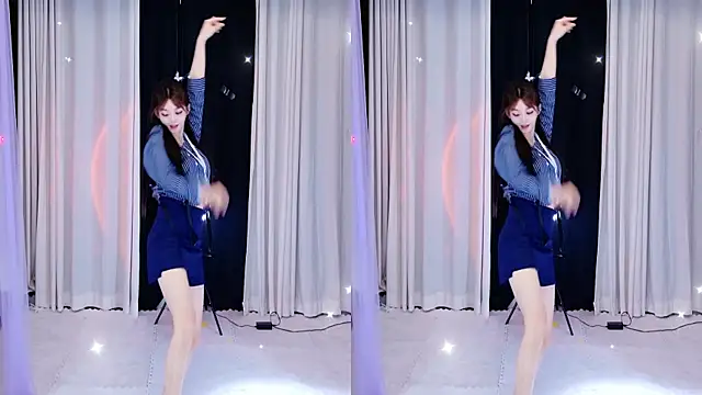 Dancer_Lucky-Nini webcam