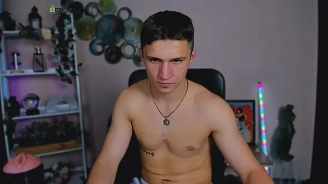 emmanuel_shine webcam