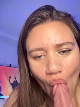 Samantha-Collinss webcam