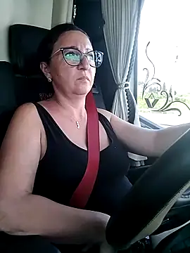 Milfa_nimfomana webcam