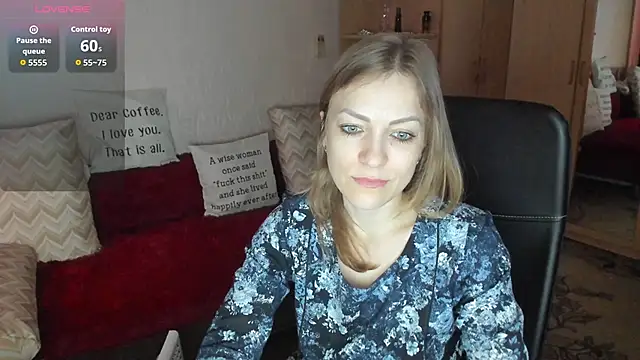 Tiffany_Bates webcam