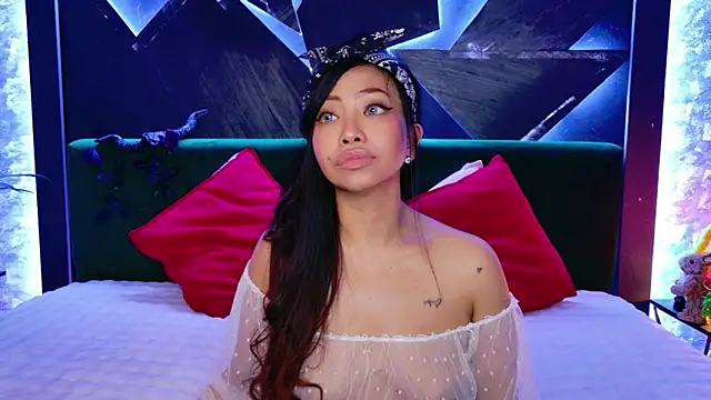 elyaquinn - ElyaQuinn's free webcam - UK Sex Cams