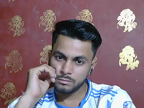 Stubborndesiboy webcam