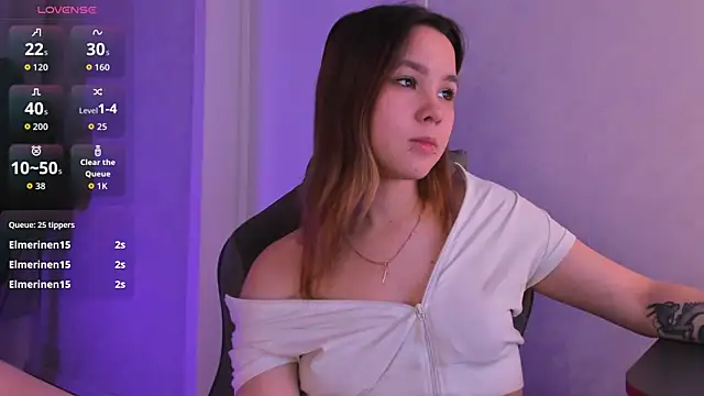 Lori_Bllossom webcam