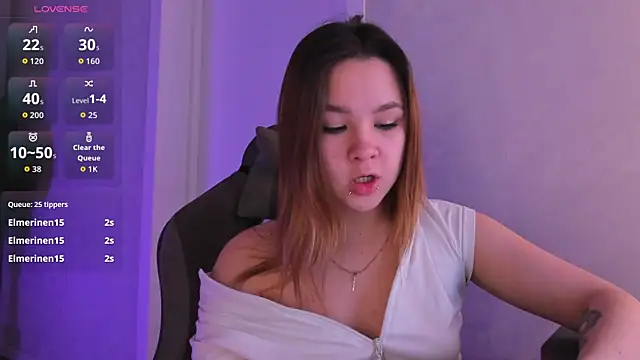 Lori_Bllossom webcam