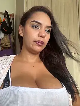 Sara-77 webcam