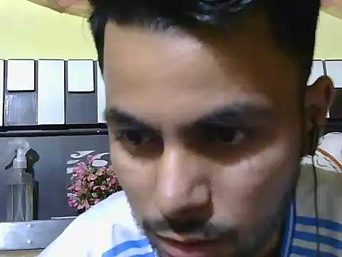 Stubborndesiboy webcam