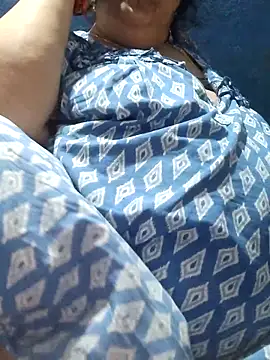 tamilthanushri webcam