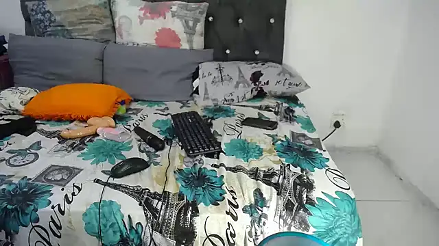 BootySoYummyX webcam