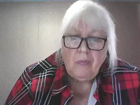 alexia64231 - Alexia64231's free webcam - UK Sex Cams