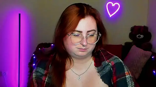 Alicia_love00 webcam