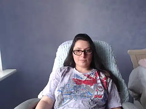 LuckyLisa23 webcam
