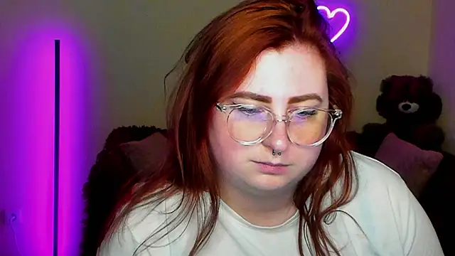 Alicia_love00 webcam