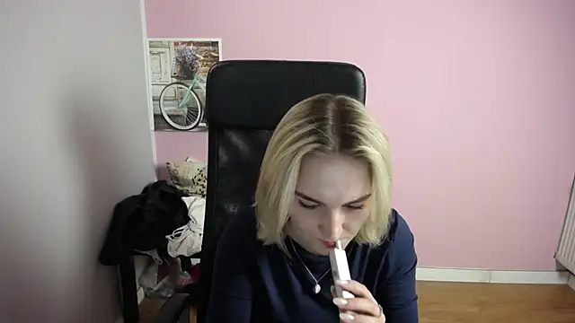 viktoria_lovely webcam