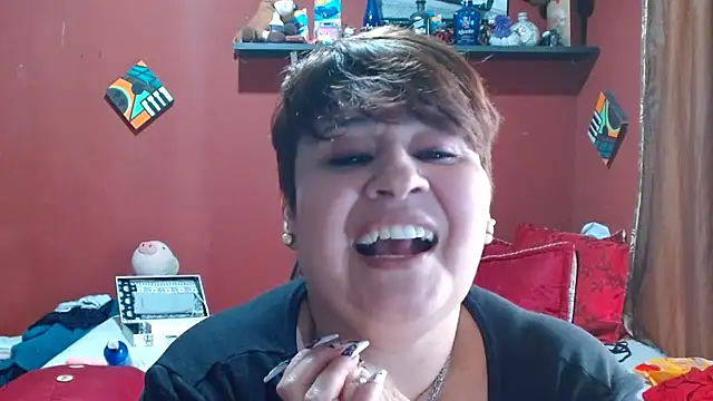 sasharosee2 - Sasharosee2's free webcam - UK Sex Cams