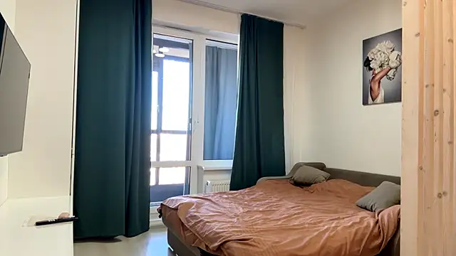 vixy_moon - Vixy_moon's free webcam - UK Sex Cams