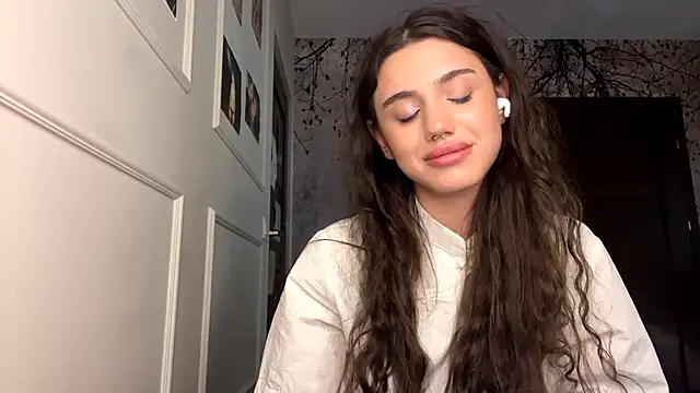 PamelaFougere webcam