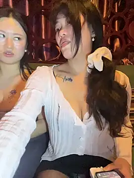 Molly-xiao Stripchat cam model