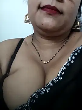 Webcam Model (Nyra-23) is live